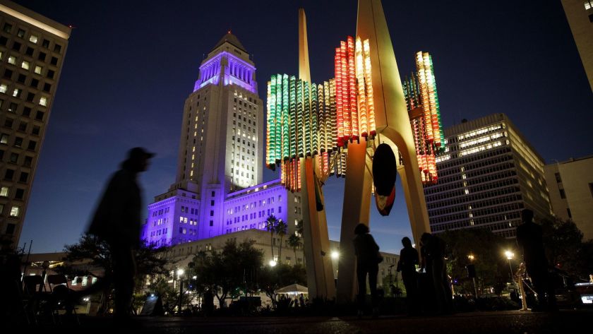 Joseph Young, Seniman Pencipta Triforium di California